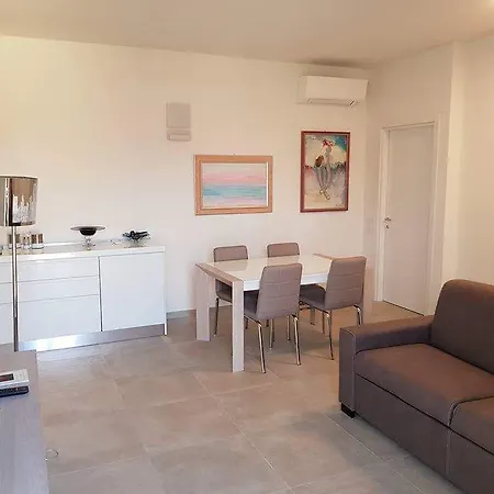 Veronaforent Castello 8 Appartement